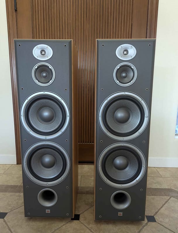 JBL Northridge E100 Tower Speakers  			