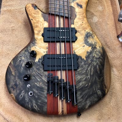 Beardly Customs Fanned Fret Left Handed 5 String Bass image 3