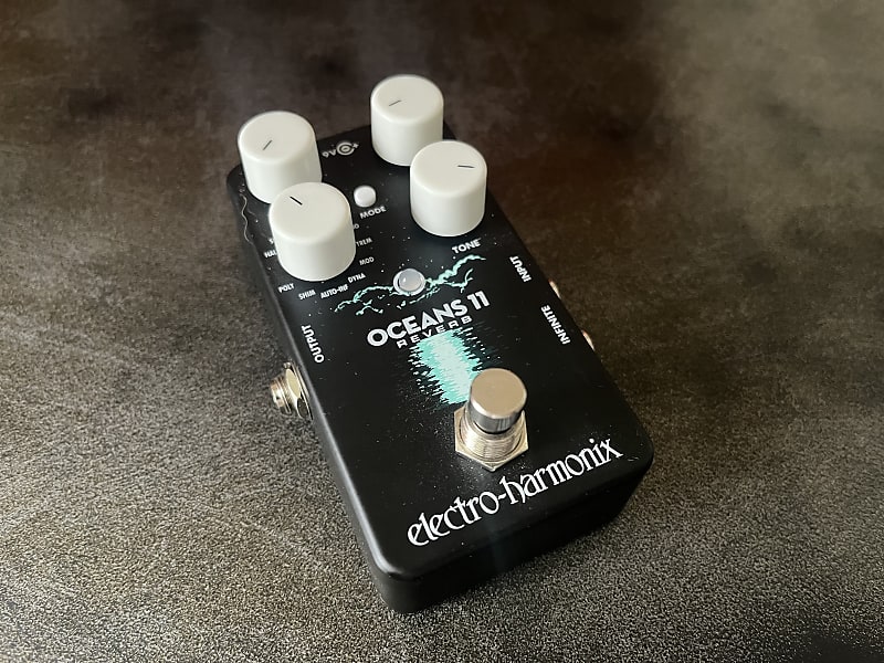 Electro-Harmonix Oceans 11