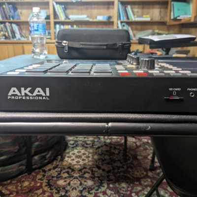 Akai MPC One Standalone MIDI Sequencer 2020 - Present - Black image 6