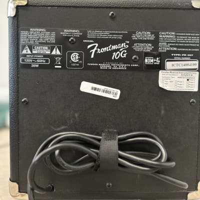 Fender Frontman 15 2-Channel 15-Watt 1x8