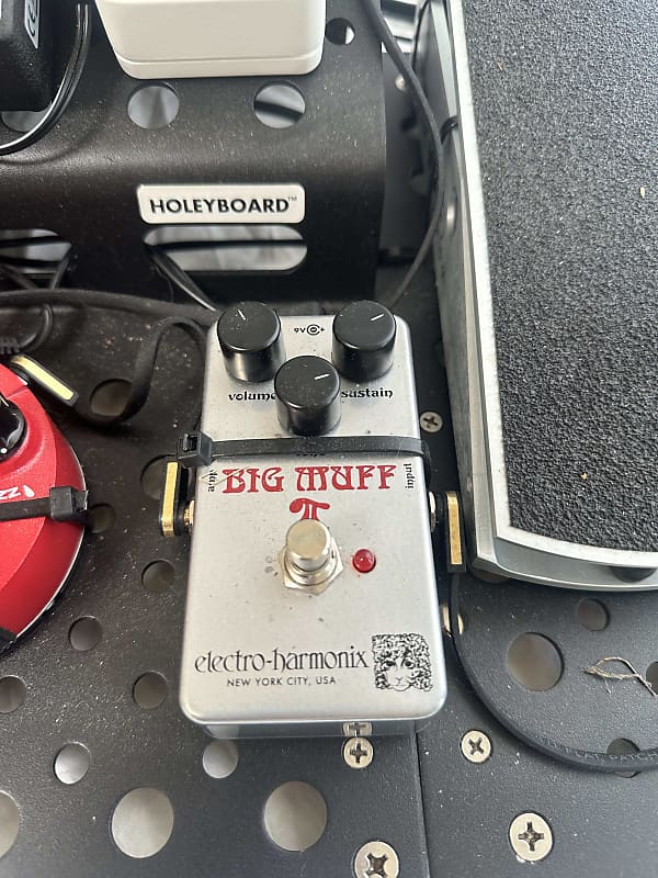 Electro-Harmonix Ram's Head Big Muff Pi