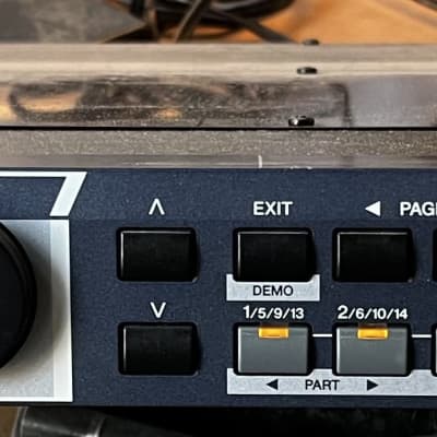 Yamaha Motif ES Rack Tone Generator 2000s - Gray