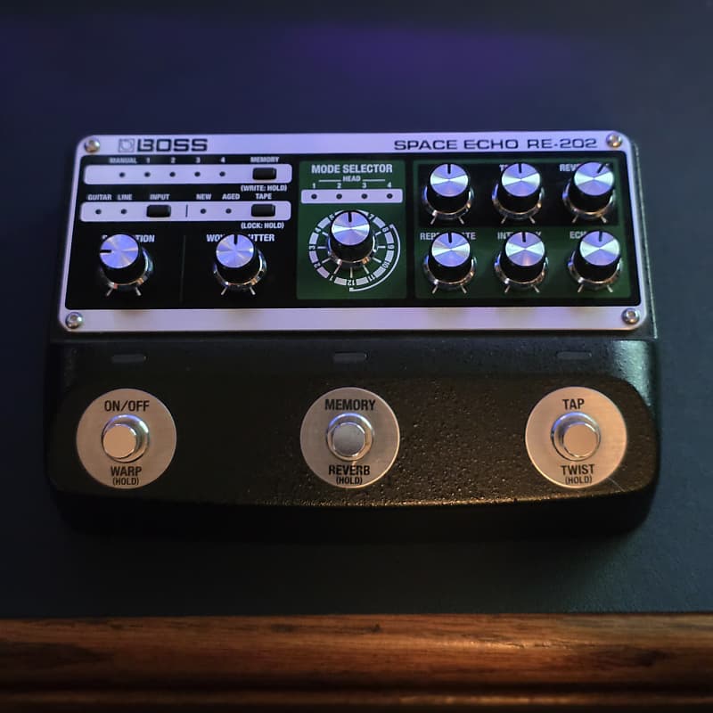 Boss RE-202 Space Echo