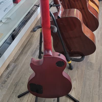 Gibson LPJ 2013 - Cherry upgraded tuners and pickups image 4