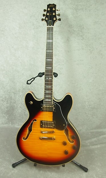 Peavey semi shop hollow electric guitar