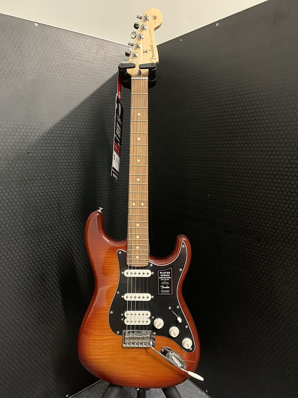 Fender Player Stratocaster HSS Plus Top with Pau Ferro Fretboard 2019 - Present - Tobacco Sunburst image 1