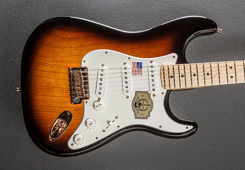 Fender 60th Anniversary Commemorative American Standard