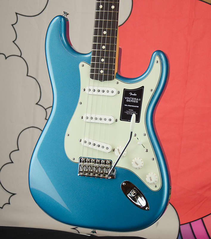 Fender VINTERA® II '60S STRATOCASTER®Rosewood Fingerboard, Lake