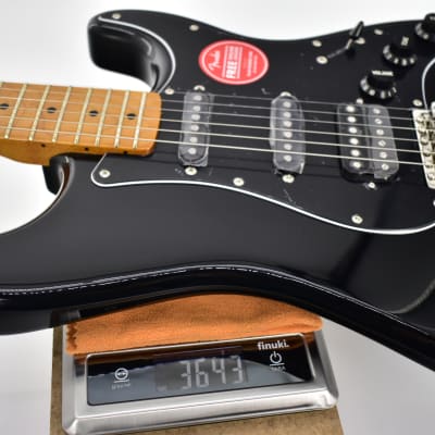 Squier Classic Vibe '70s Stratocaster HSS with Maple Fretboard 2021 Black 3643gr image 16