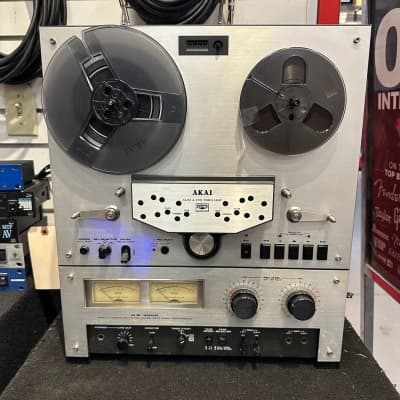 Vintage Akai GX-635D Reel-To-Reel Tape Recorder