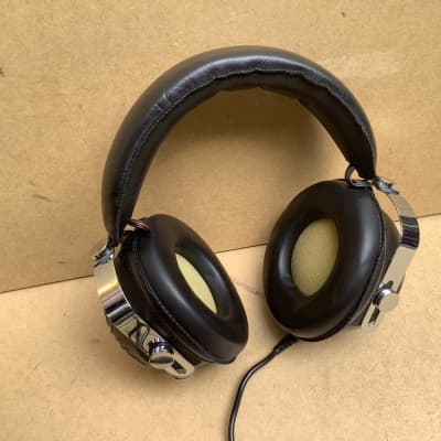 Grundig GDHS 221 vintage Headphones / super cool funky design / with original case image 7