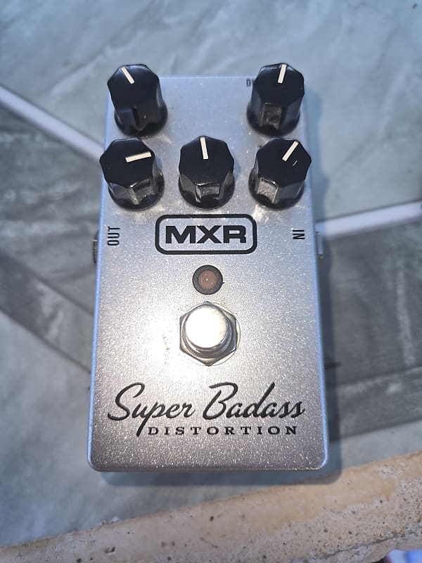 MXR M75 Super Badass Distortion