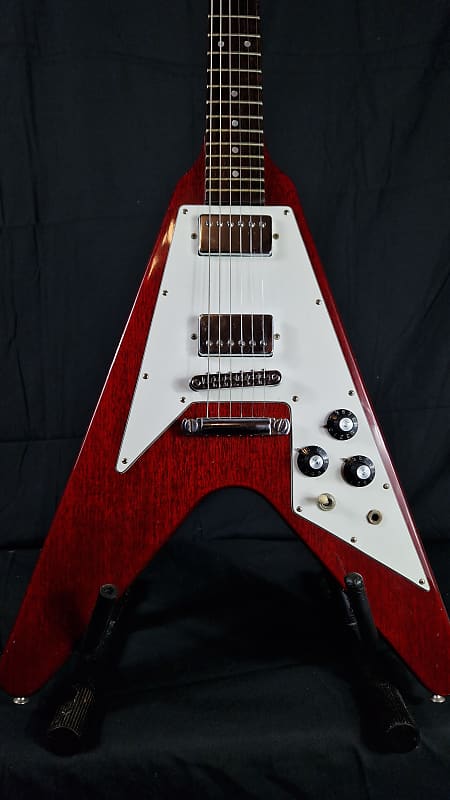 Greco FV-600 Flying V 1978 - Cherry Red | Reverb France