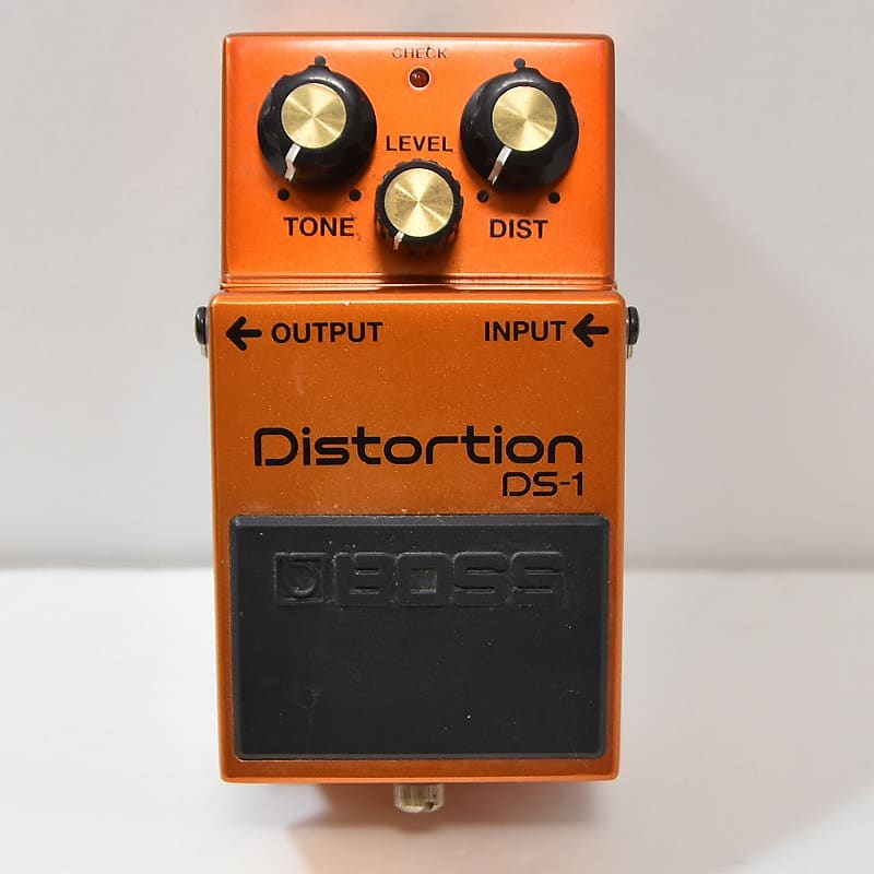 BOSS DS-1 B50A Distortion ディストーション50周年記念 Amazon.com: BOSS DS-1-B50A Distortion Pedal | Limited