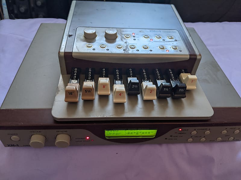 Hammond XM1 MIDI Organ Module w XMC1 Drawbar Controller Reverb