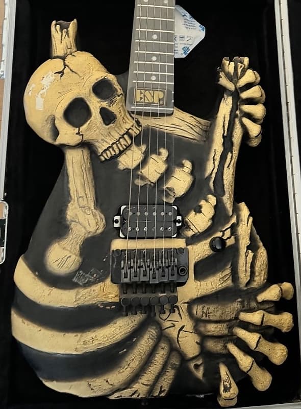 Mr Scary OG Skull and Bones Serial#3 Handbuilt by George | Reverb