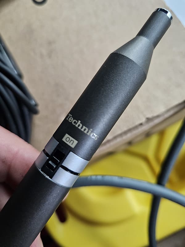 Technics RP-3800E Electret Condenser Microphone, with stand