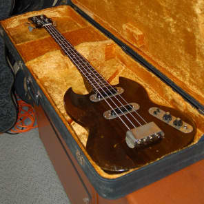 Video Demo Gibson SB300 Bass Guitar Hardshell Case 1971 Walnut image 11