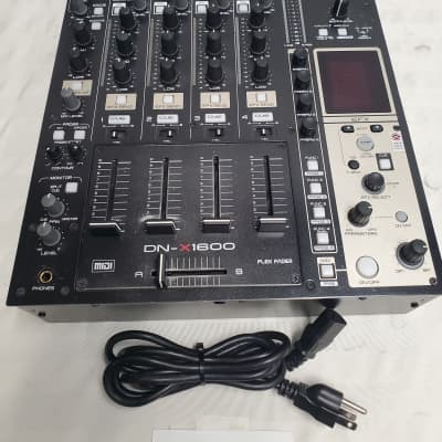 DENON DJ DN-X1600 4 CHANNEL DIGITAL DJ MIXER #14 GOOD USED 