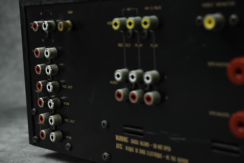 Alpine/ Luxman LV-105 Stereo Integrated Amplifier in Very Alpine/ Luxman LV-105 Stereo Integrated Amplifier in Very