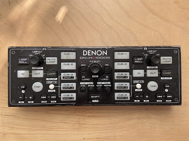 Denon DN-HC1000S Serato Scratch Live controller