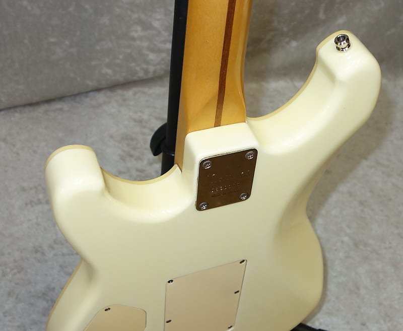 1983 Ibanez Roadstar II Series RS-3 electric guitar in cream finish MIJ |  Reverb Canada