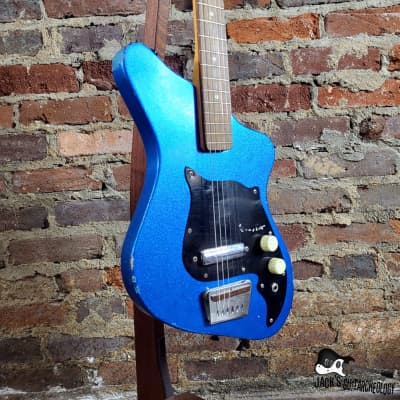 RARE: Alamo Fiesta Electric Guitar (1950s/1960s Blue Flake Finish) image 6