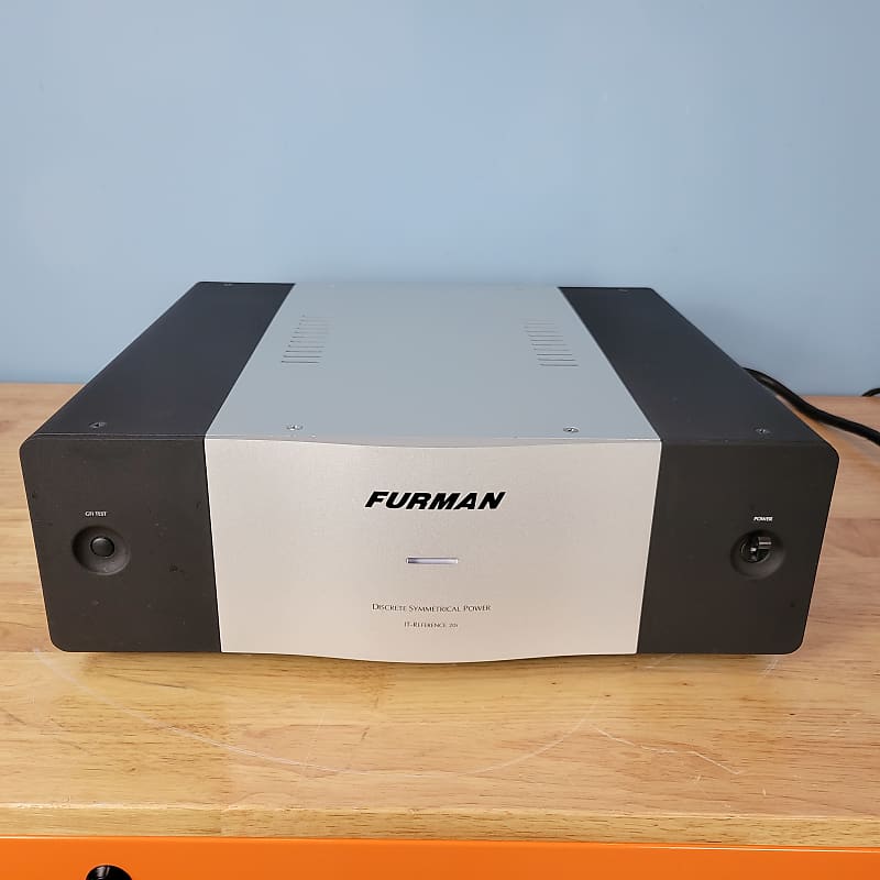 Furman ITReference 20i Power Conditioner With Box Reverb