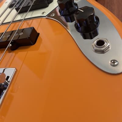 Fender Mustang 2017 Orange Short Scale Bass MIM image 6