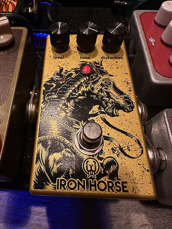 Walrus Audio Iron Horse V2