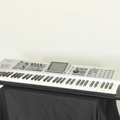 Roland Fantom-X6 61-Key Workstation Keyboard