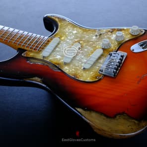 Fender Stratocaster American Plus Sunburst Floyd Rose Bridge Maple Heavy Aged Relic (Rare) image 8