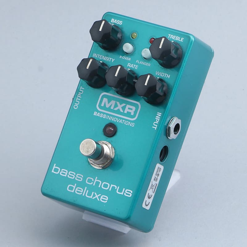 MXR M83 Bass Chorus Deluxe