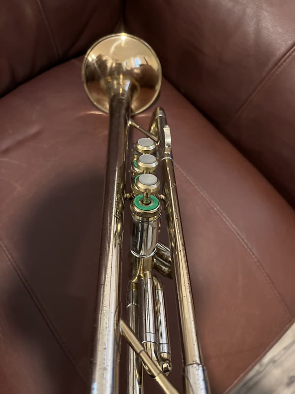 Olds Special L-10 Bb Trumpet SN 57155 (1966) (bronze tip and nickel silver  body)