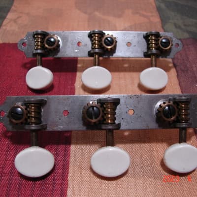 Vintage 1940's Waverly 3x3 Plate Acoustic Guitar Tuners Martin Gretsch Guild... image 2
