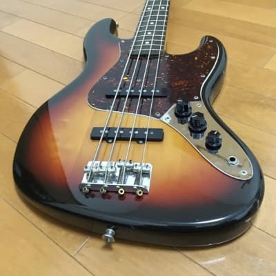 Squier Japan JV 1983 jazz bass (32 inch neck) image 1