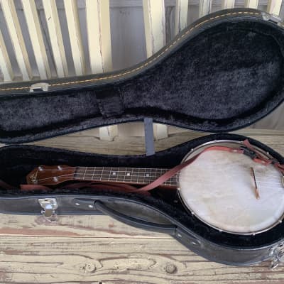 Gibson UB-2, UB2, Banjo Ukulele, banjolele 1920's Mahogany image 1