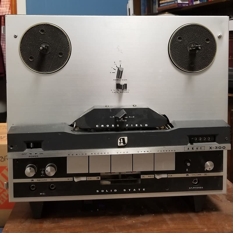 AKAI X-300 STEREO REEL TO REEL TAPE DECK VINTAGE