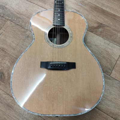 Moon Acoustic Guitar 25th Anniversary Limited Edition 2004 - Natural Gloss for sale
