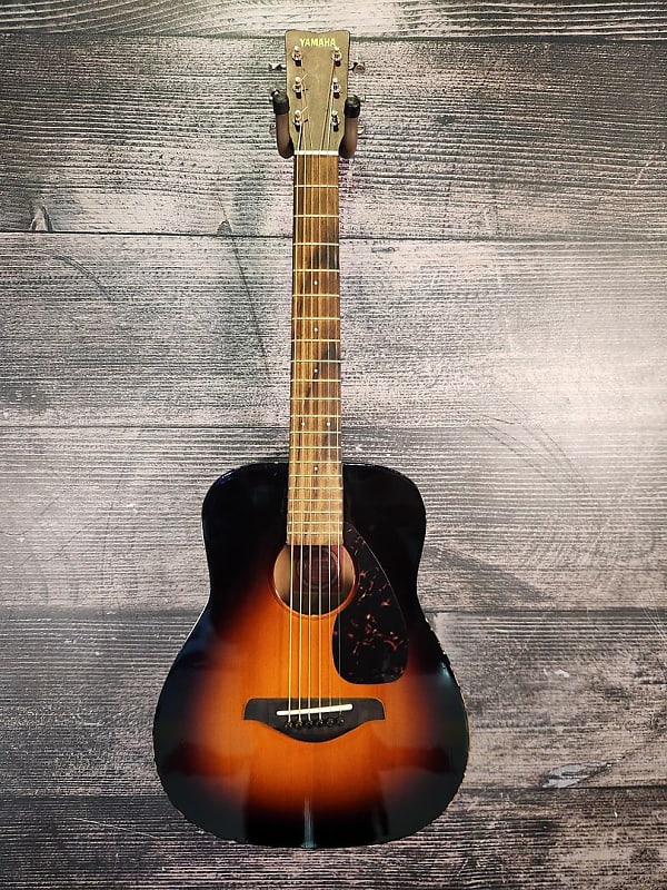 Yamaha FG-Junior JR2 Travel Acoustic Guitar (Raleigh, NC)