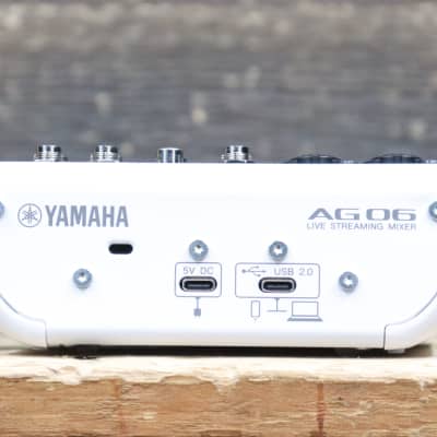 Yamaha AG06MK2 White 6-Channel Live Streaming Mixer/ USB Audio