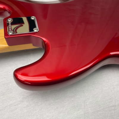 Fender American Original '60s Jazz Bass 4-string J-Bass with COA & Case 2018 - Candy Apple Red / Rosewood fingerboard image 23