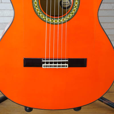 Alhambra 4F Conservatory Nylon-string Classical Guitar - Natural image 5