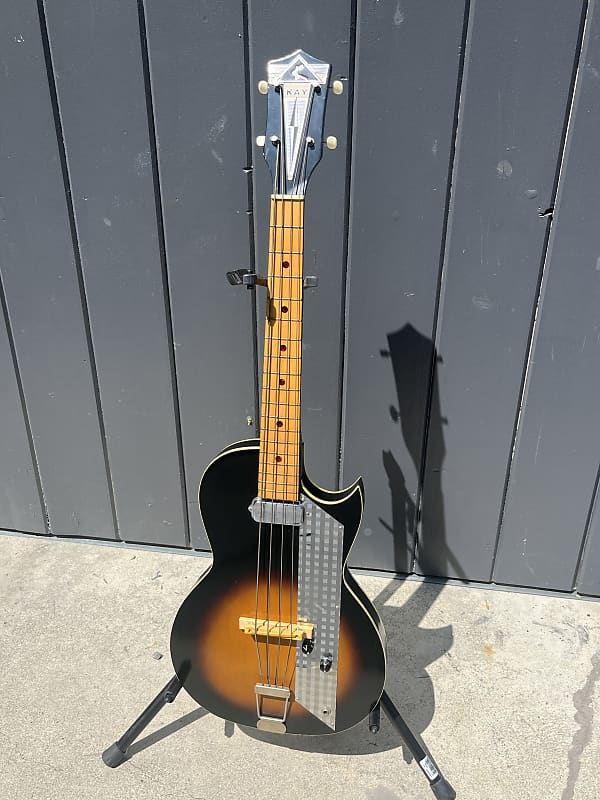 Kay Value Leader Bass with original case 1950's - 1960's - Sunburst short scale image 1
