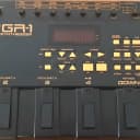 Roland GR-1 Guitar Synthesizer, 13 Pin Cables and power supply