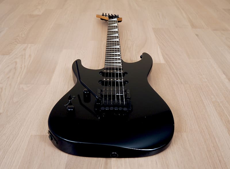 1980s Charvel by Jackson DK-065-SSH Custom Black Japan