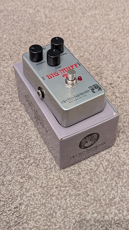 Electro-Harmonix Ram's Head Big Muff Pi