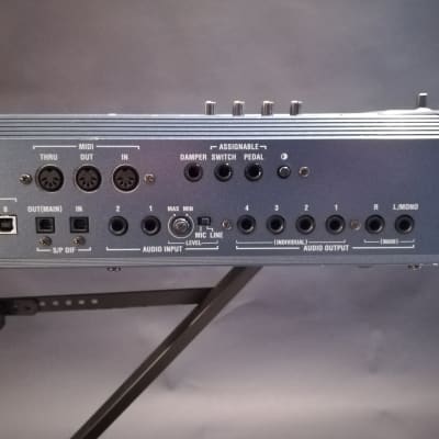 Korg Triton Extreme 61-Key 120-Voice Polyphonic Workstation (2005 - 2009)