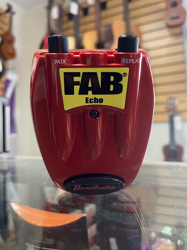 Danelectro Fab Echo